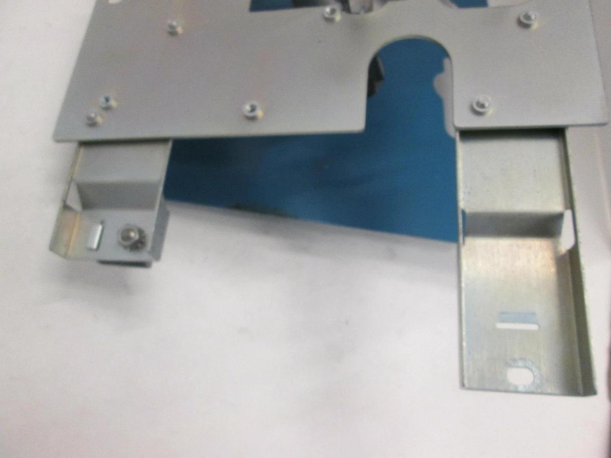 Used Semi-Gas High Purity Gas Panel, previously used for He, No Pigtail, Used