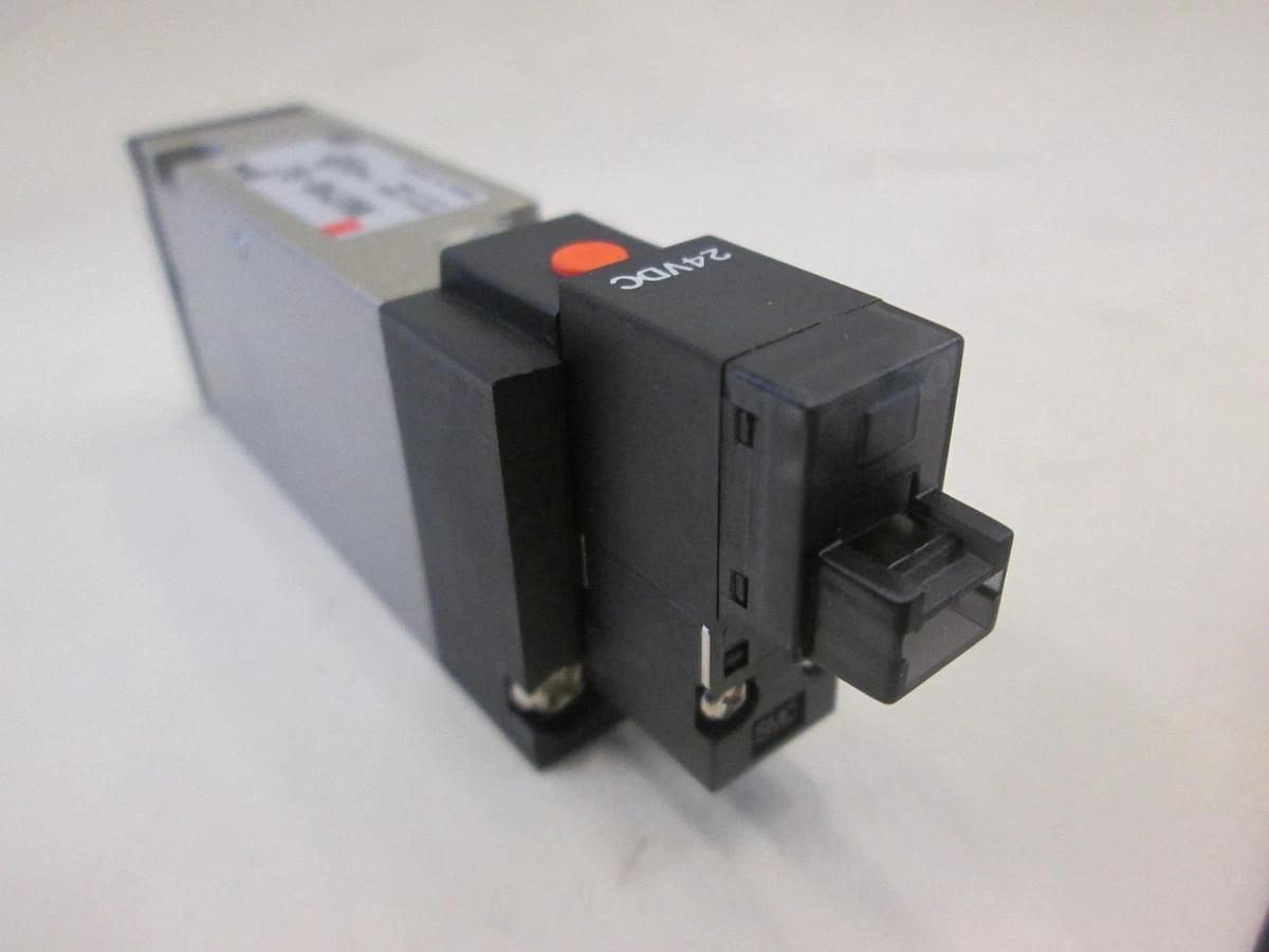 SMC, Solenoid Valve, NVJ7140-5LZ, .15-.7 MPa, New