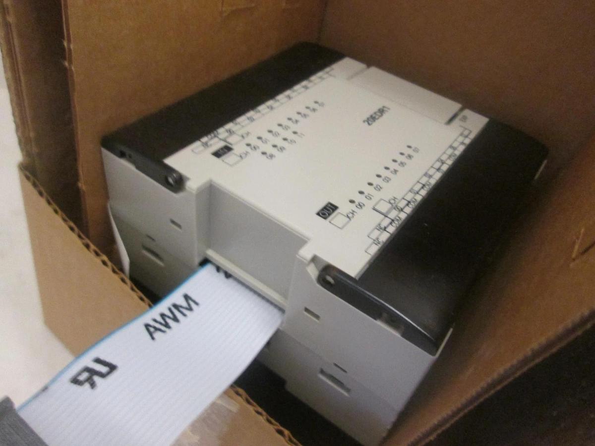 Omron, CPM1A-20EDR1, PLC Expansion Module, New