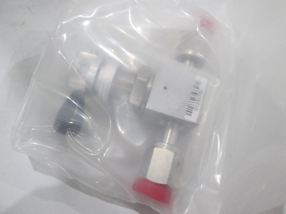 Used APTech, AP3625S 2PW FV4 MV4, Diaphragm Valve, New