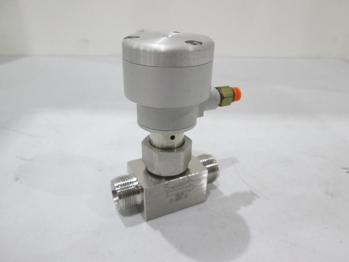Used Swagelok, SS-8BK-1C, SS Bellows Valve, Used
