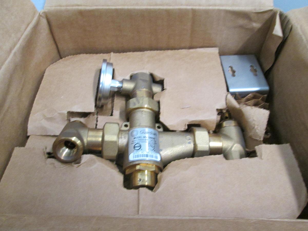 Guardian Equipment, G6020, Thermostatic Mixing Valve 13 GPM 1/2" NPT NEW
