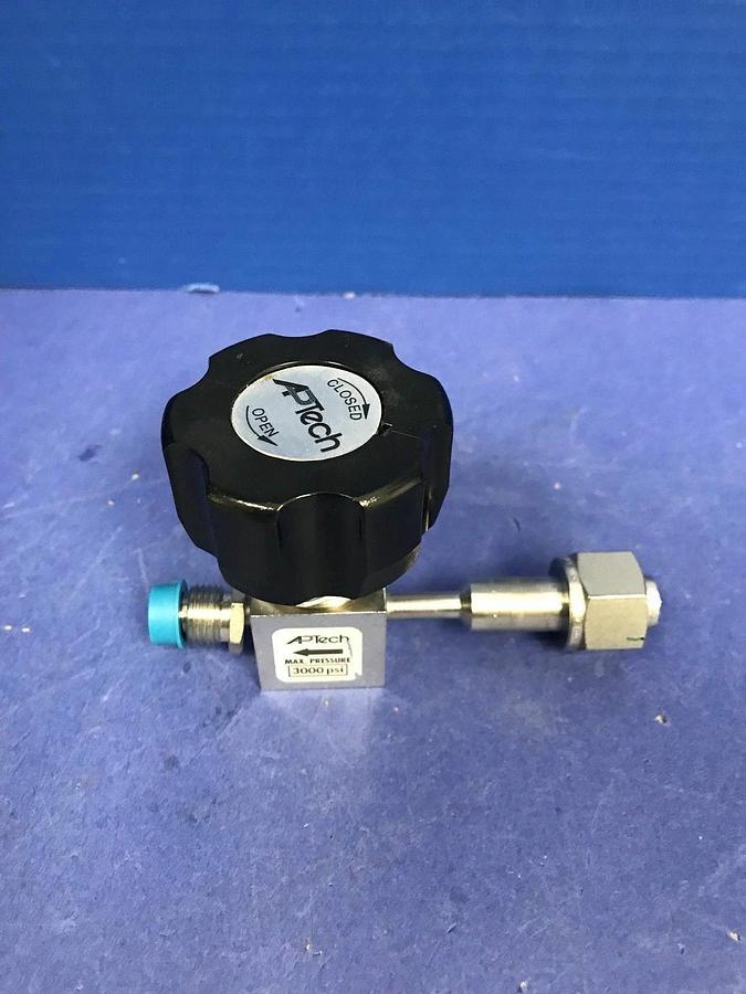 Used APTech AP3600SM Manual Diaphragm Valve, 1/4" MVCR x 3/8" Female Swaglok, Used