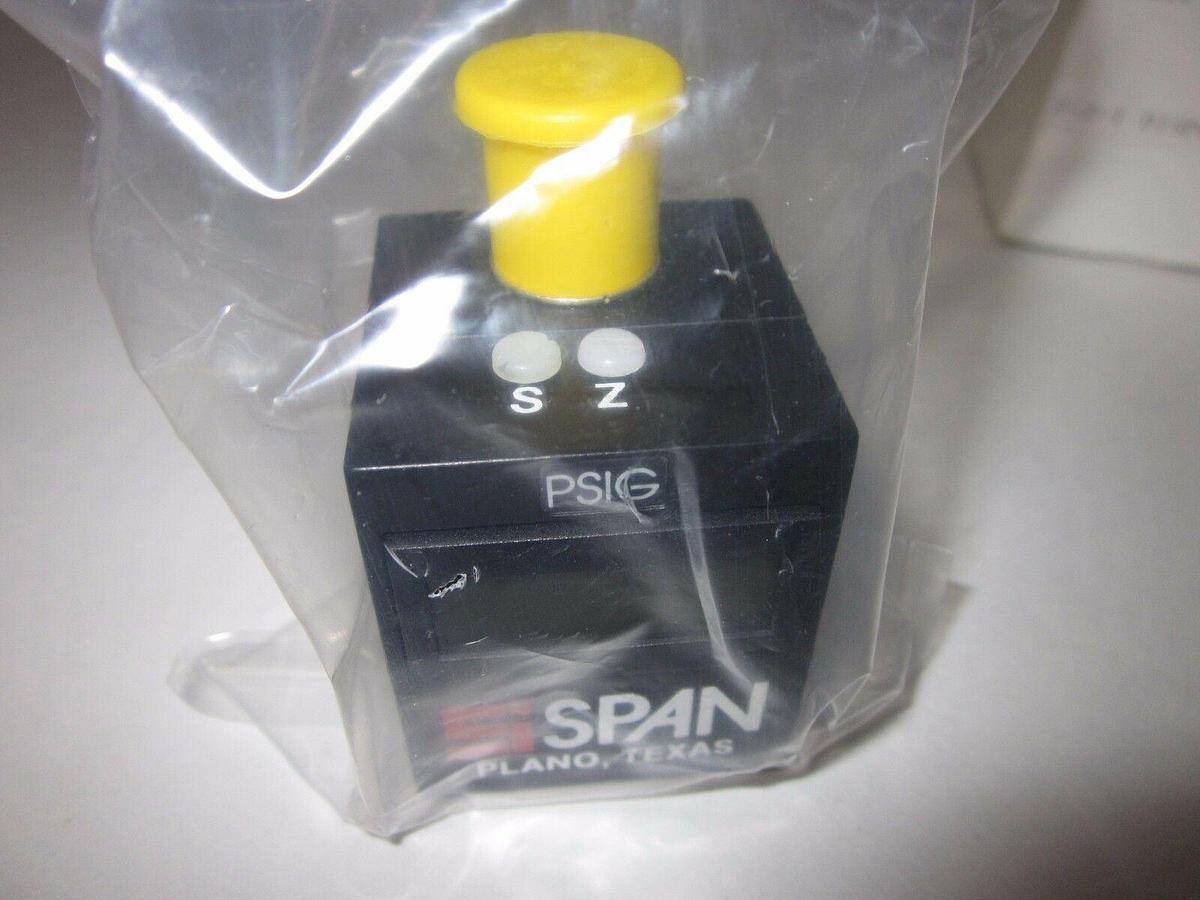 Used SPAN LR-050 Digital Indicator/ Local Display Module w/ Bendix Connector 250 psi,