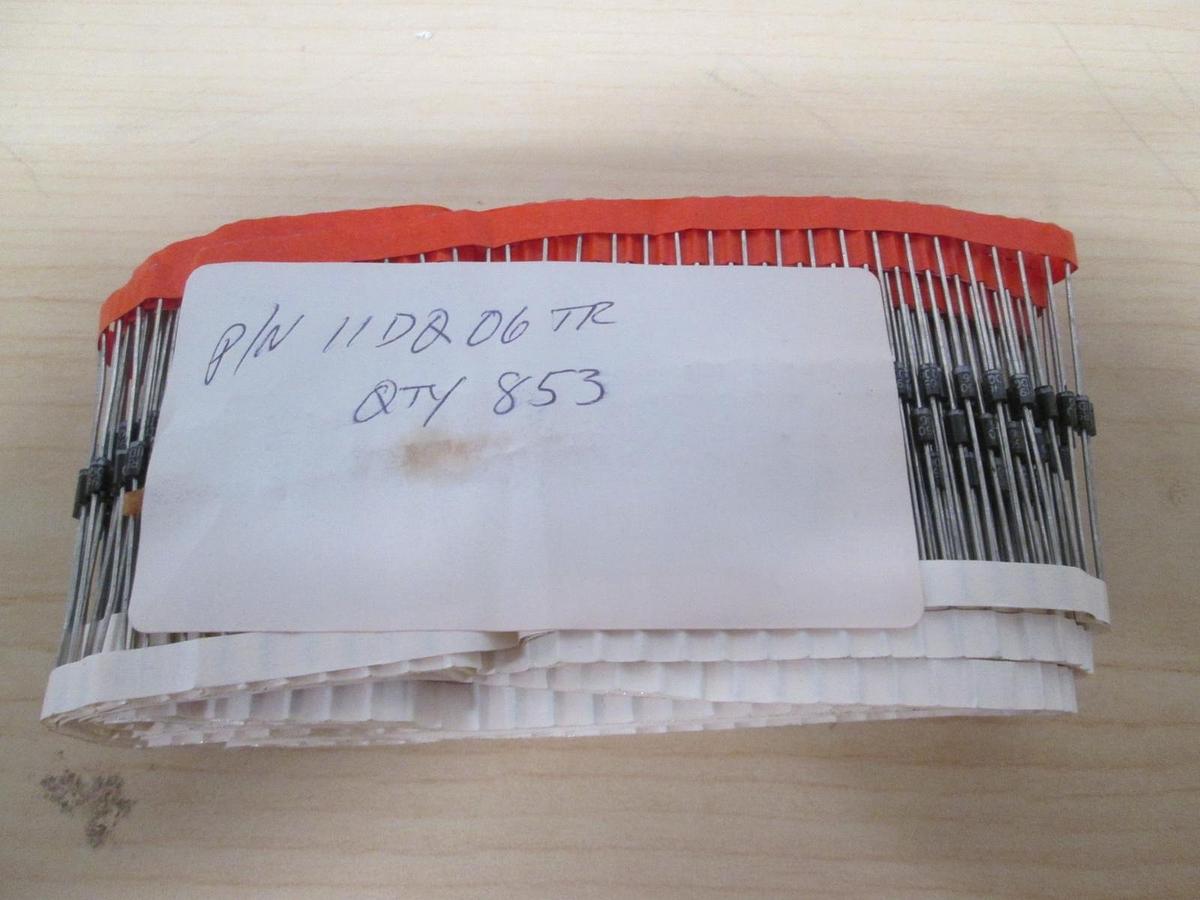 Pack of 50 VS-11DQ06TR Diode Schottky 60V01.1A DO204AL VS-11DQ06 :RoHS, Cut Tape