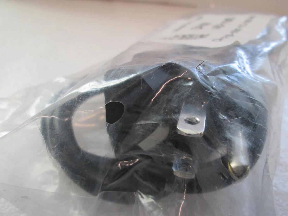 Used Dell, CN-06FI90-50587-02C-02NE-A01, AC Adapter, New