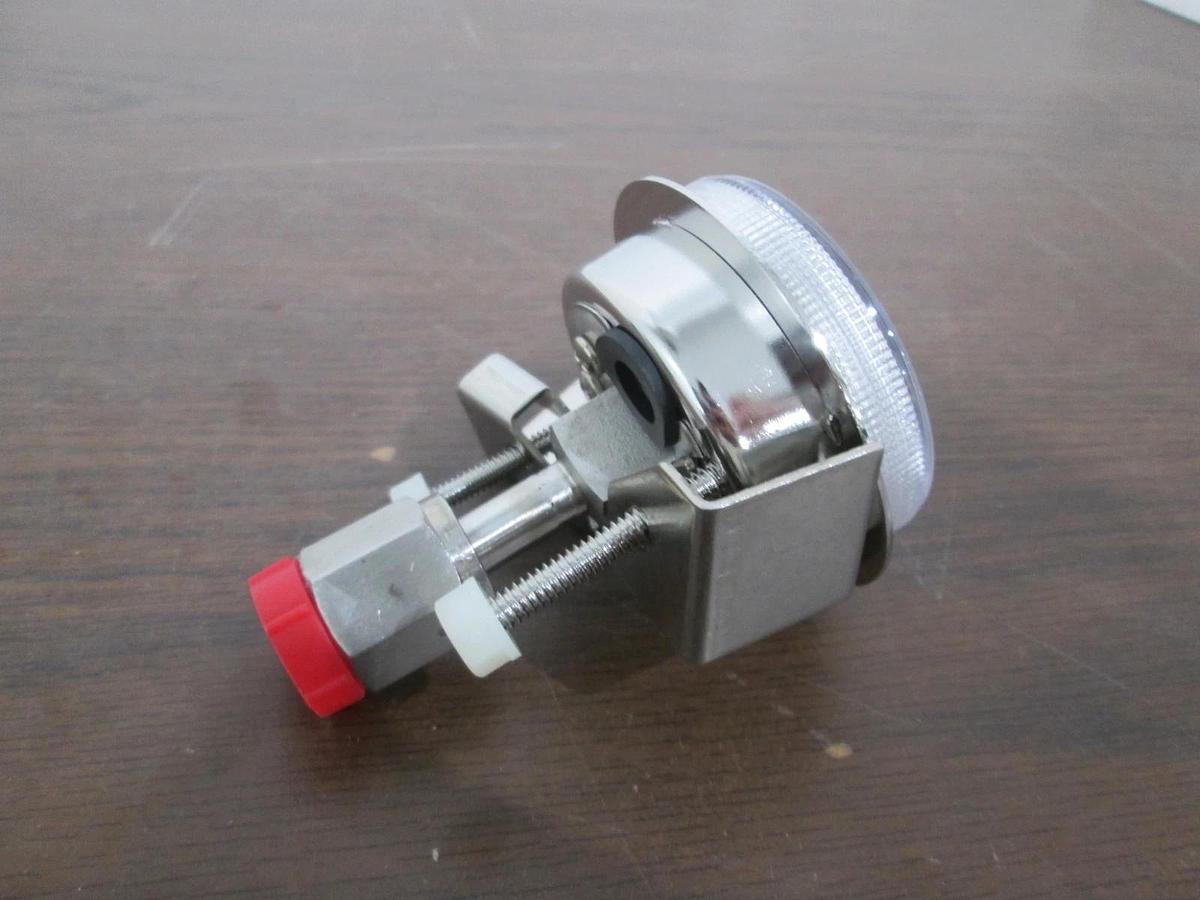 Used Span, 01-0119-E, 0-30 PSI, Gauge, Back Mount, New