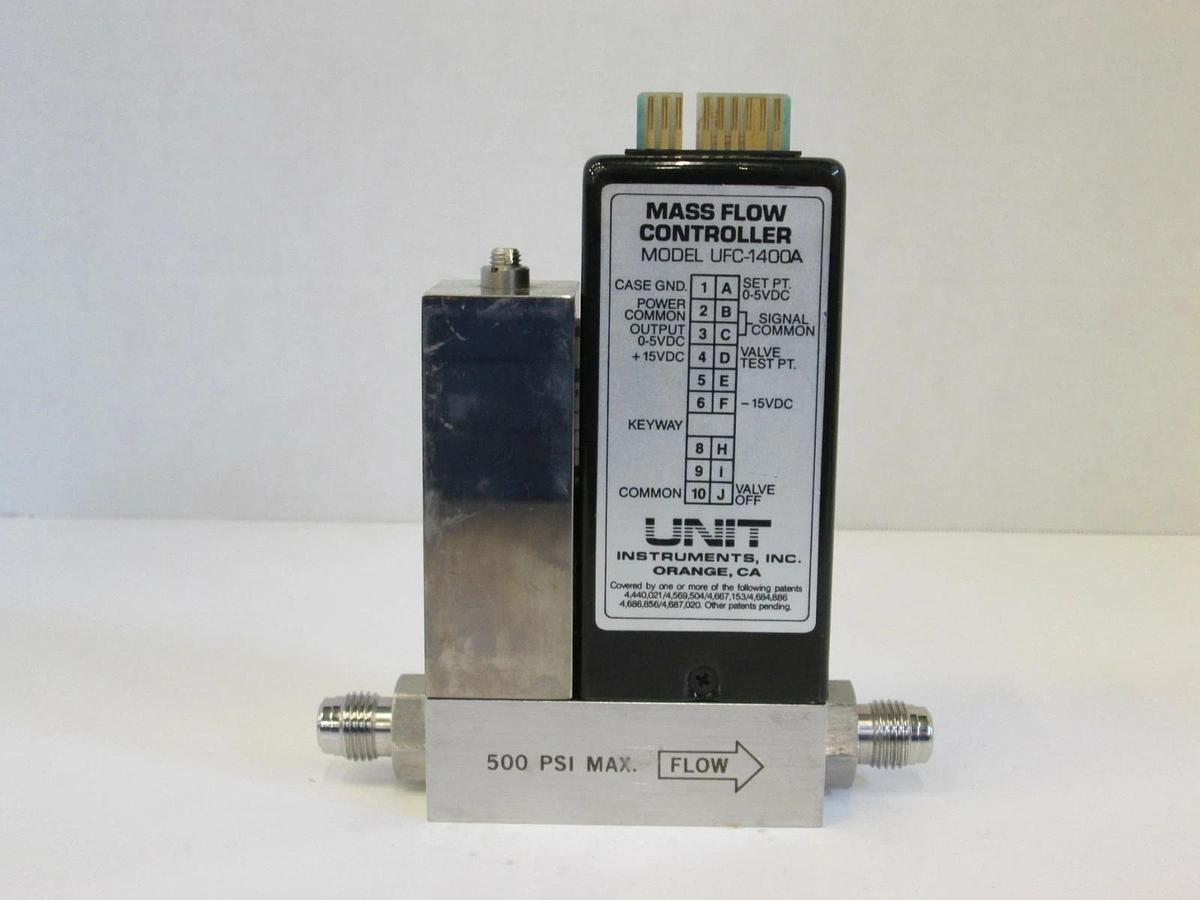 Refurbished Unit UFC-1400A Mass Flow Controller, O2, 400 SCCM