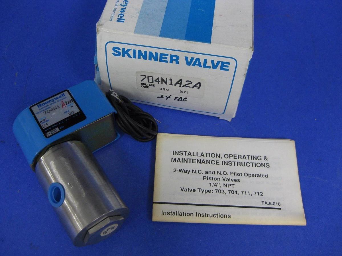 Honeywell Skinner 704N1A2A 2-Way, Pilot Operated Piston Valve,NO, NEW