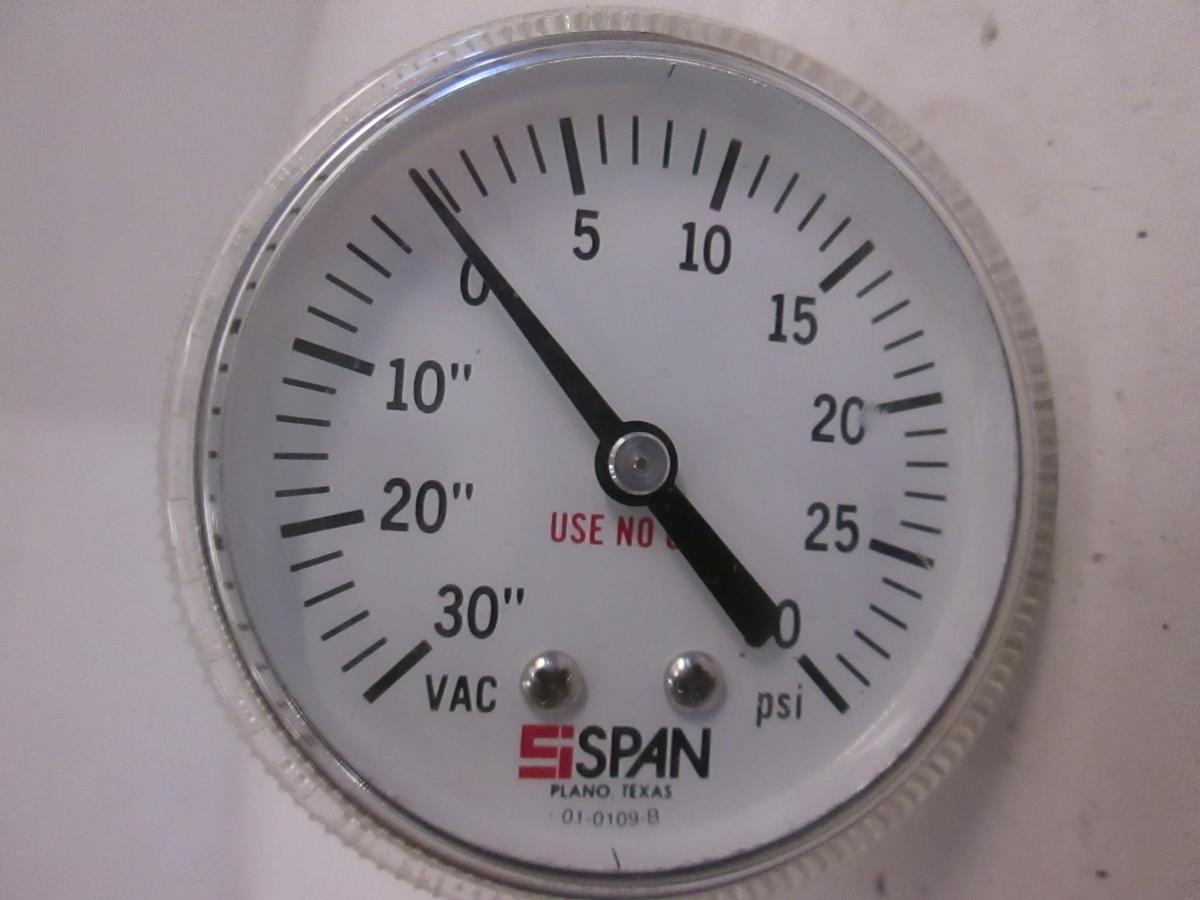 Used Span Pressure Gauge 30-0-30 psi, Bottom Tee Mount, 1/4" MVCR, Used