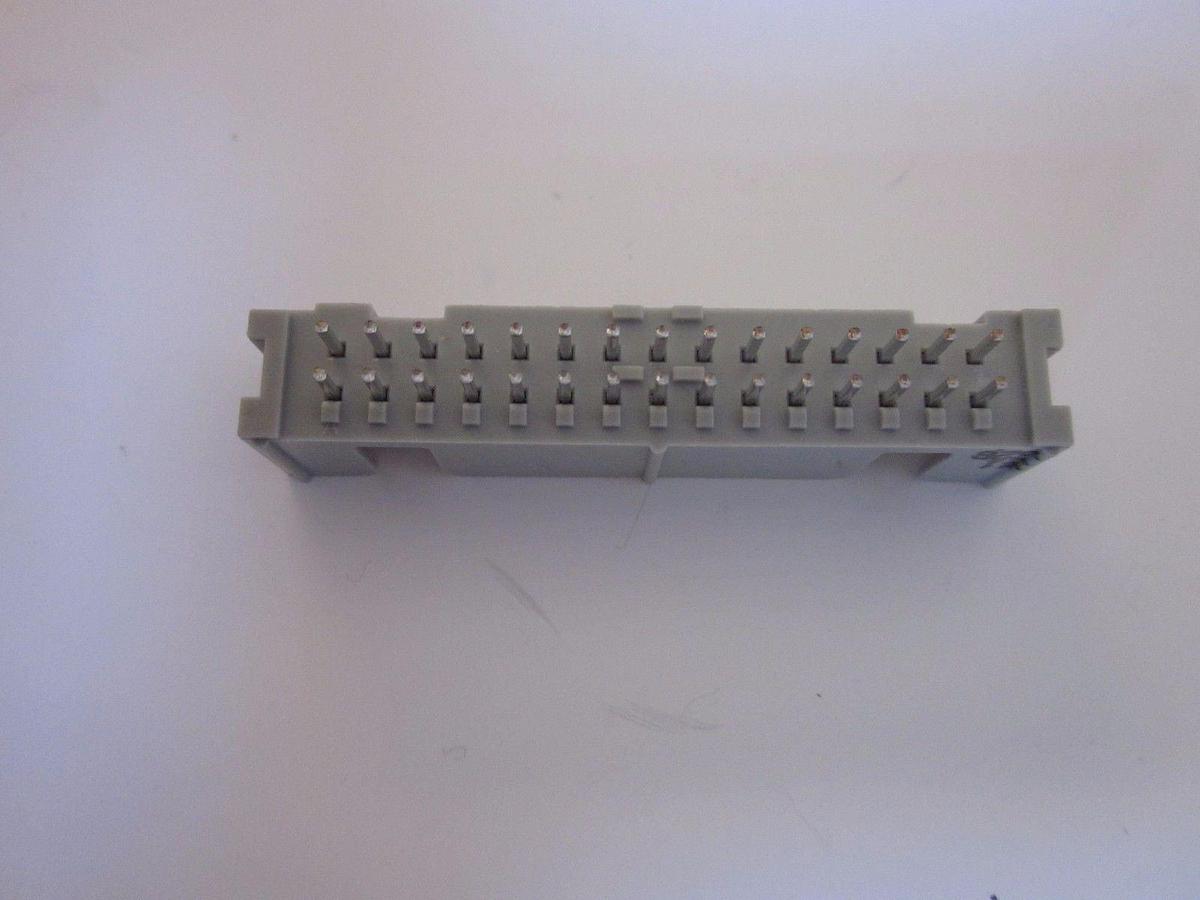 Used 3M Header 2530-6002UB, 30 Contact, Board-to-Board Connector, LOT of 25