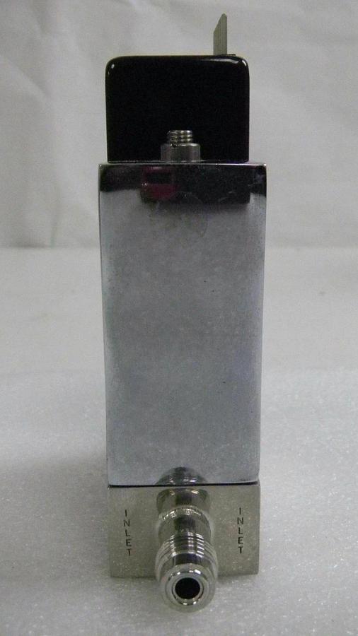 Used Unit UFC-1500A, Mass Flow Controller, Gas- AR, Range- 3 SLM, 1/4" M I/O