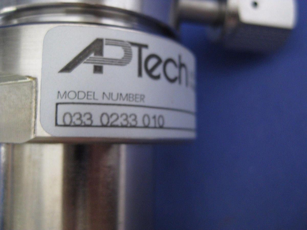 Used APTech Semi Gas Pressure Regulator 033-0233-010, 3 Port, 1/4" VCR- Used