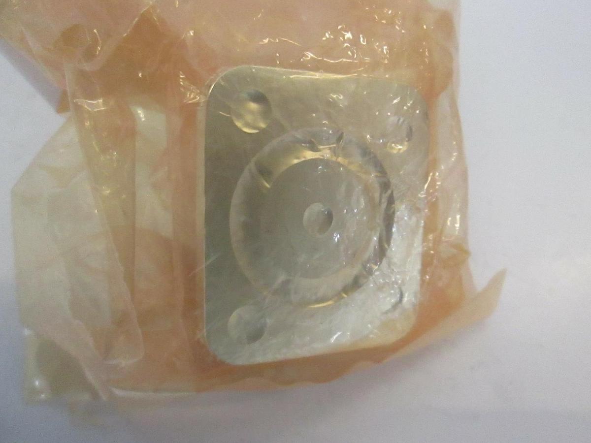 Used AMAT, 0050-27975, Adapter, 300MM WXZ Chamber Vent Line, New