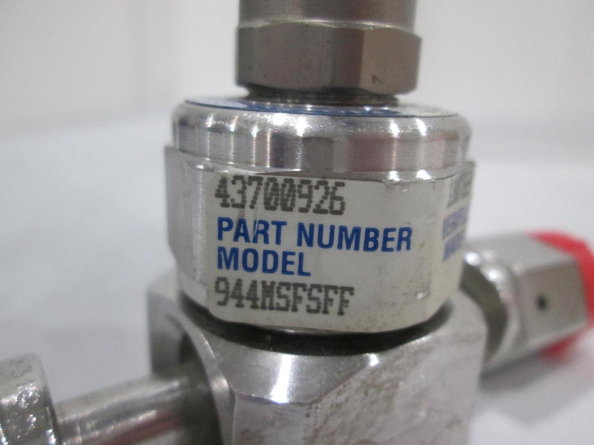 Used Veriflo, 944MSFSFF, Manual Diaphragm Valve, Used
