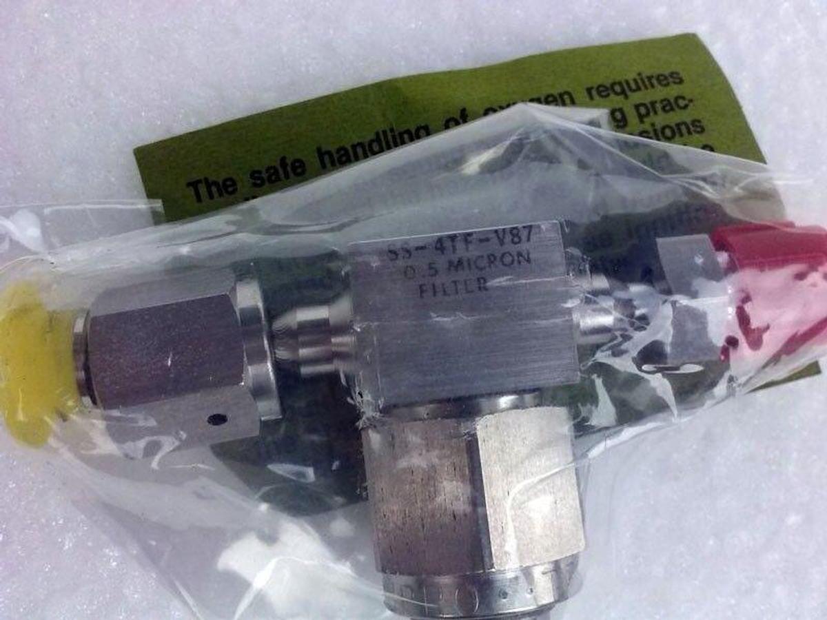 Nupro Valve, Fitting, SS-4TF-V87 with .5 Micron Filter, FVCRxMVCR, New