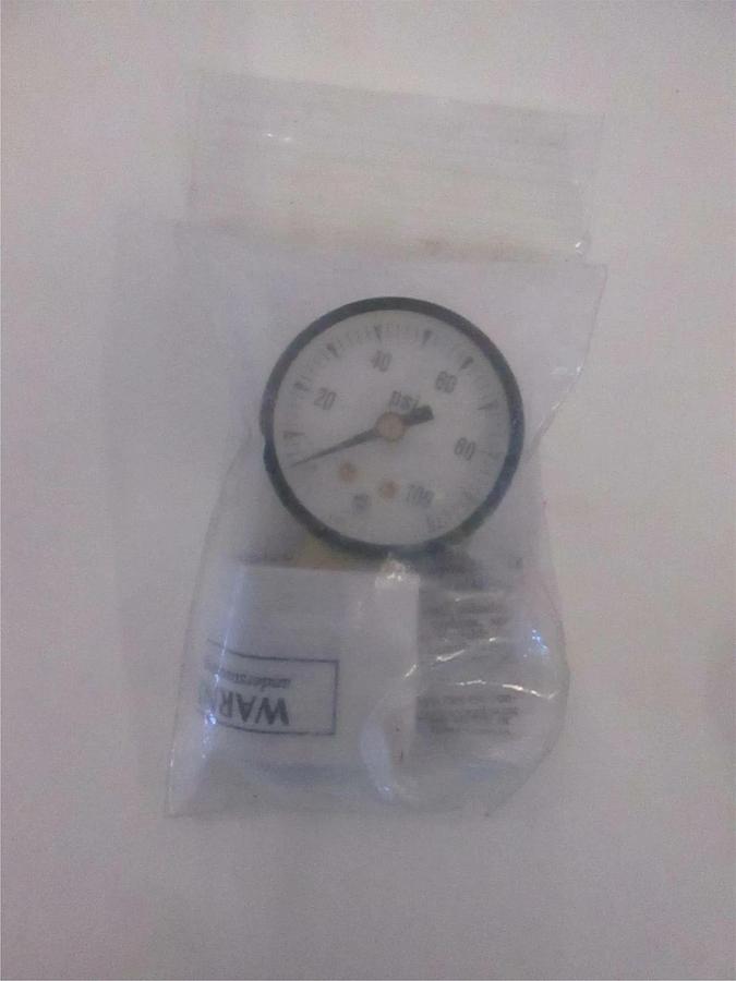 Amtek, 0-100 PSI Bottom Mount Gauge, New