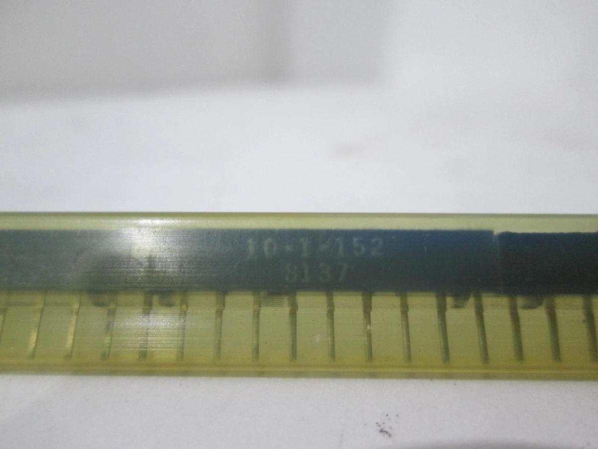 Bourns, 10-1-152-8137, Integrated Circuit, New, Lot of 20