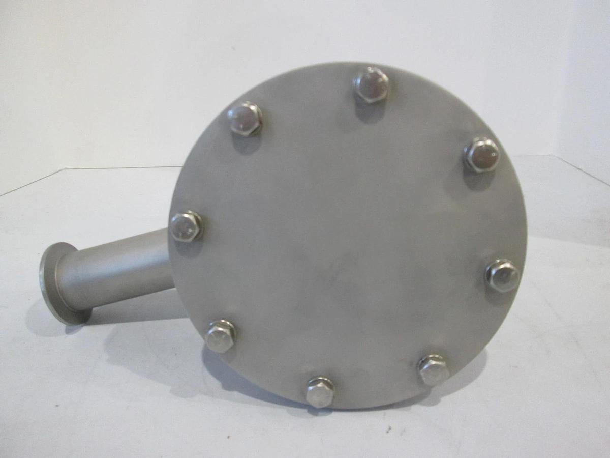 Used MDC, Right Angle NW 40 Inlet and Outlet Particle Pump Trap, Used