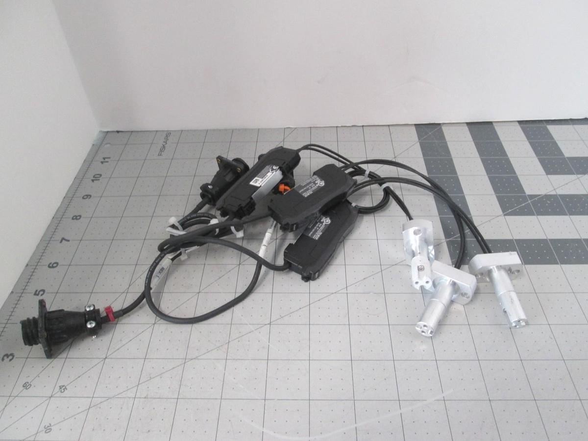 Used Keyence, FS-N11P, Fiber Optic Sensor w/ Probe, Used, Lot of 3