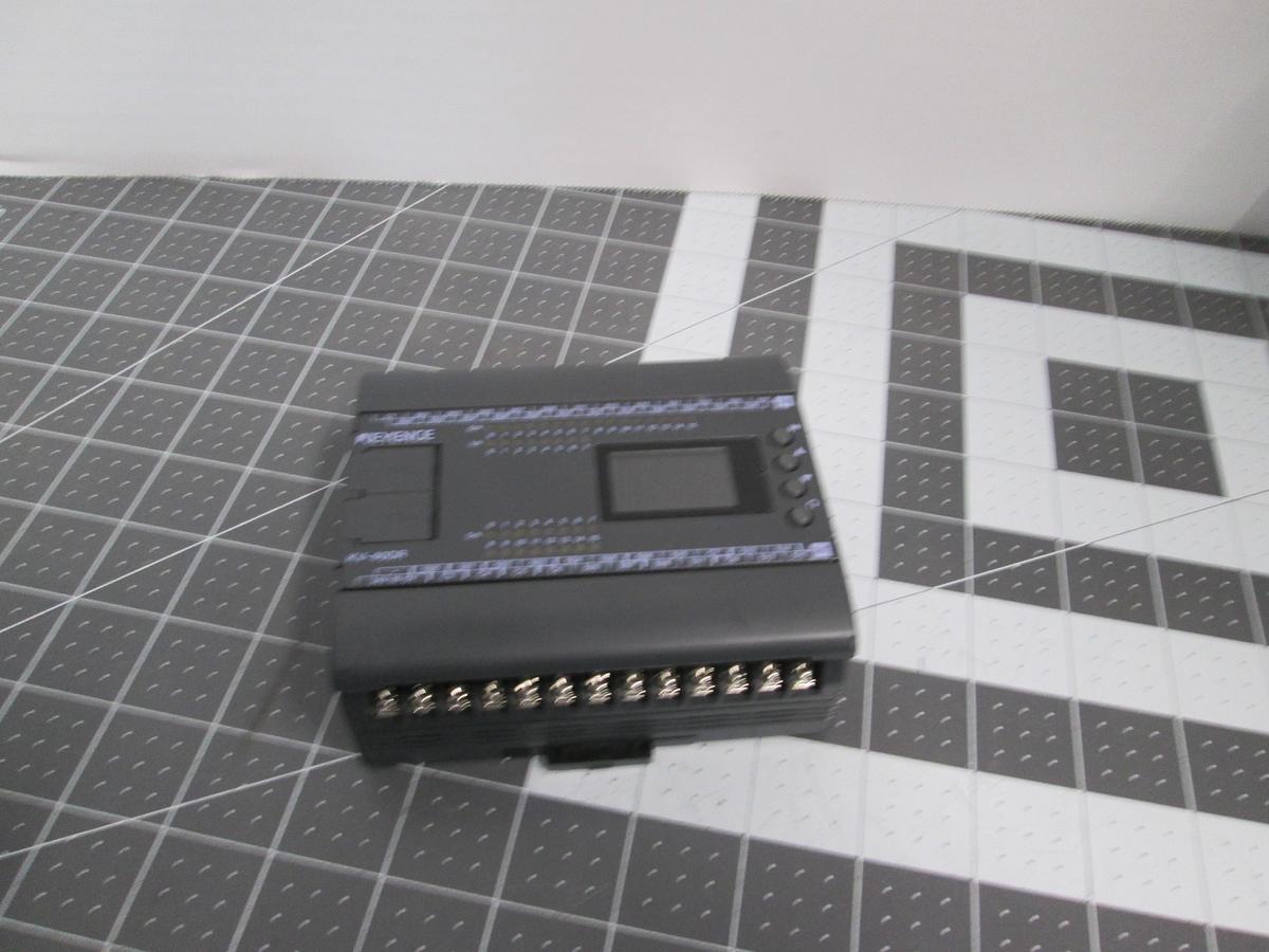 Used Keyence KV-40DR Visual KV Series PLC Base Unit Controller 24VDC 24In 16Out