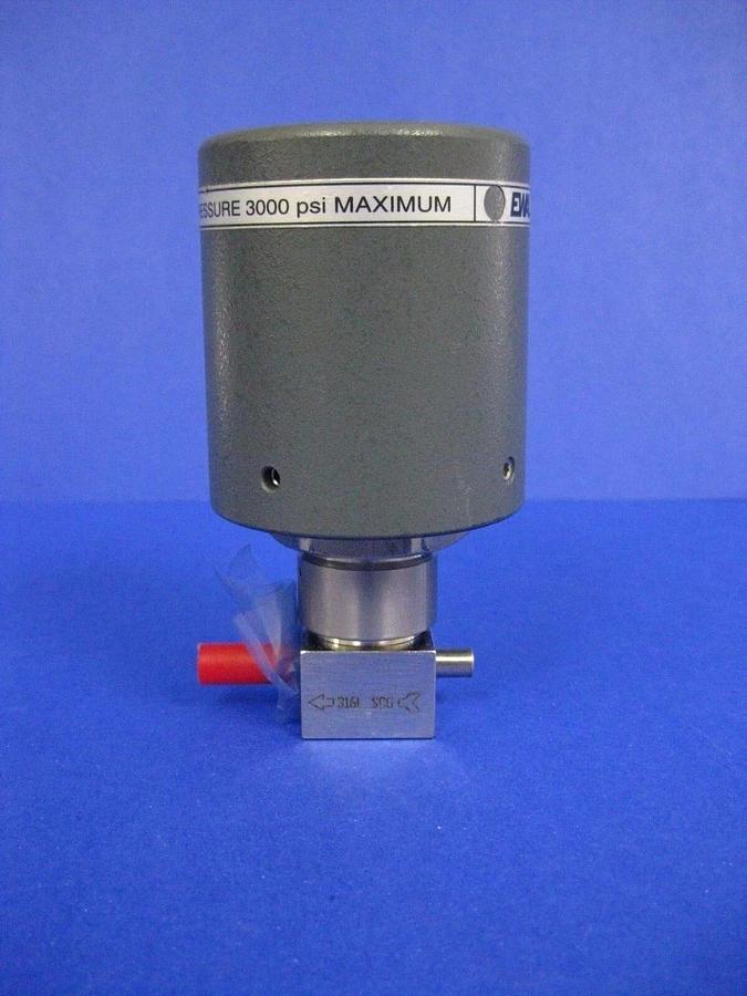Used EWAL Titan II Pneumatically Actuated Valve, 1/4" Tub Stub, 70-125 psi, Used