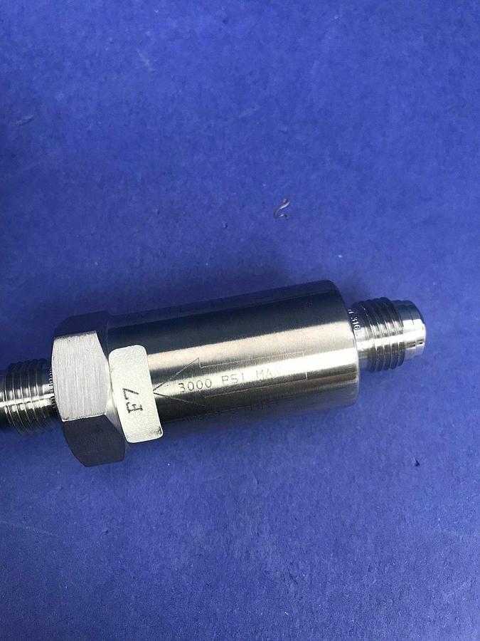 Used Millipore Wafergard F In-Line Filter WG2F01HR1, 1/4" MVCR, Lot of 5 Used