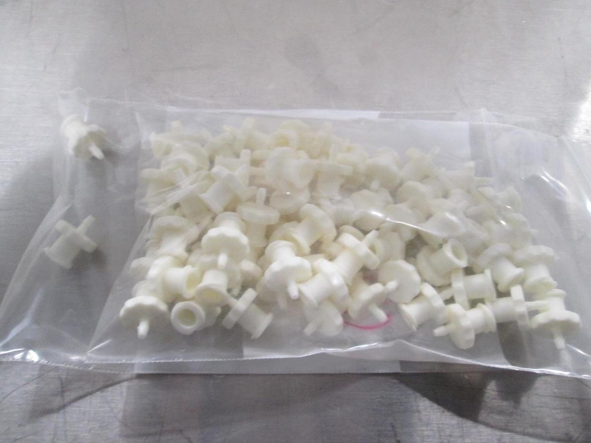 Plug In, 206-997, New, Lot of 65