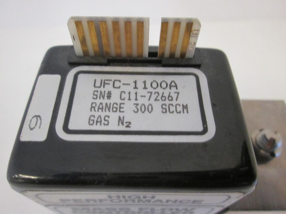 Used Unit Instruments, UFC-1100A, Mass Flow Controller, 300 SCCM, N2, Used