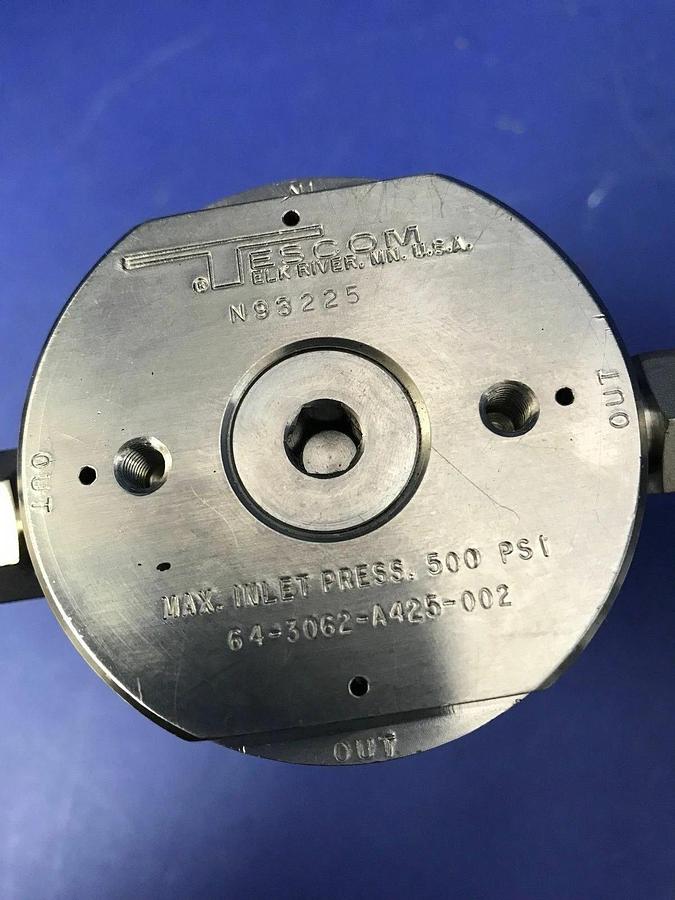 Used Tescom 64-3062-A425-002 Regulator w/ Gauge, Used