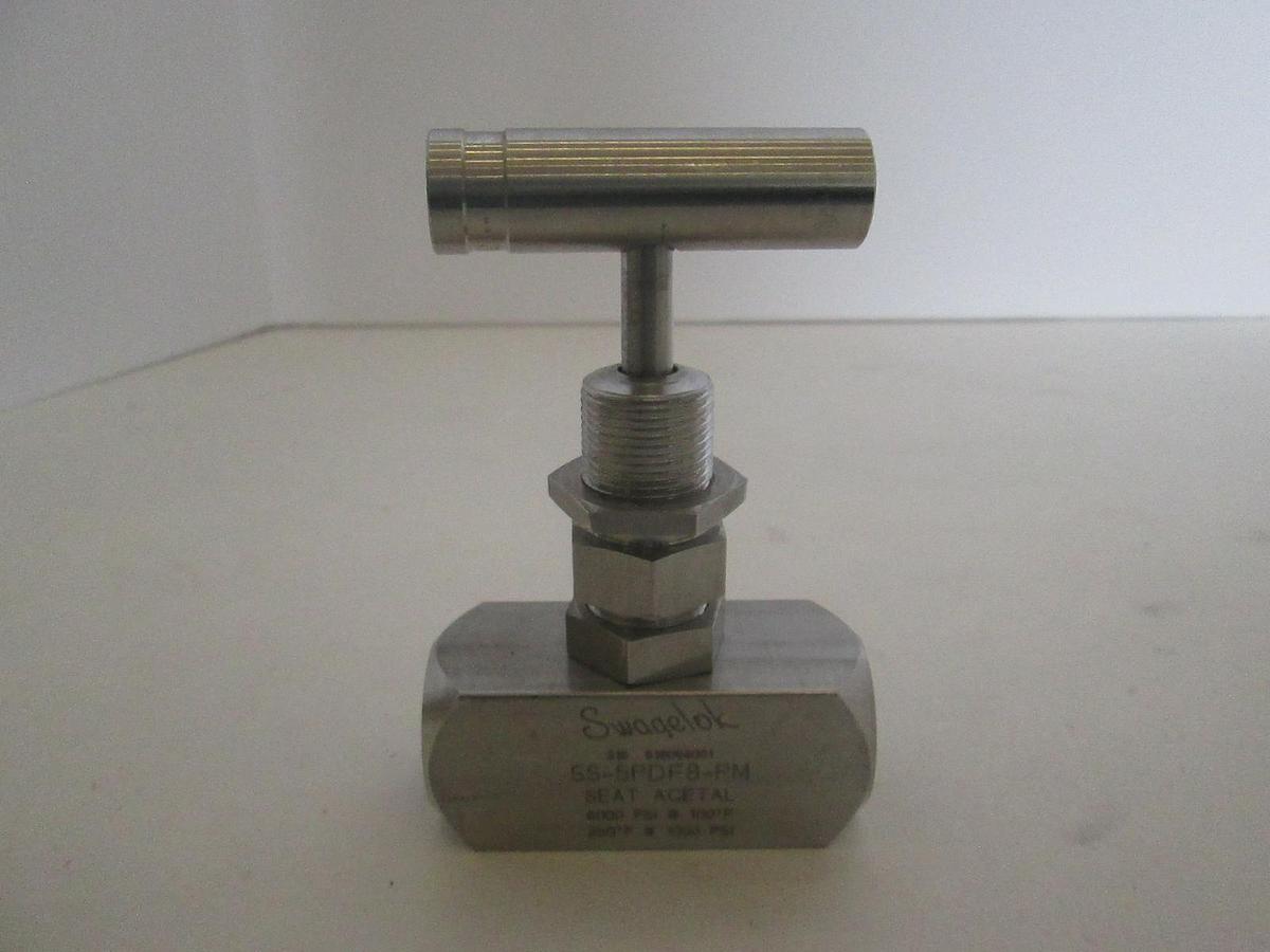 Used Swagelok, SS-5PDF8-PM, Acetal Seat Valve, Used