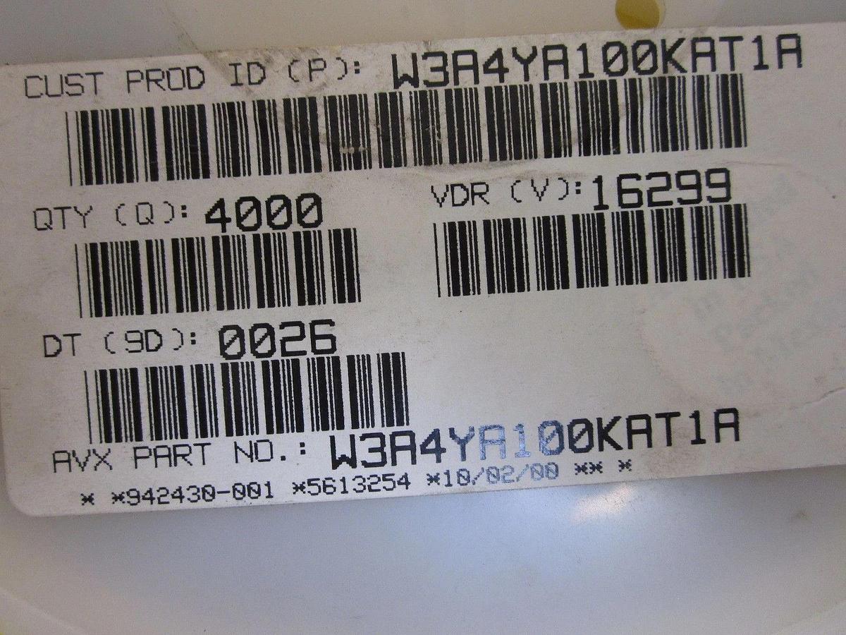 AVX Capacitor Array W3A4YA100KAT1A, 16VDC, 10 pF Cap, Reel of 4000