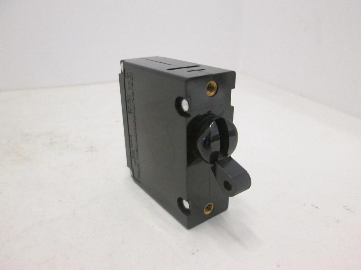 Used Heinemann BA1-B0-34-425, 2 Pole Circuit Breaker Switch, 250V, 2.5A, Used