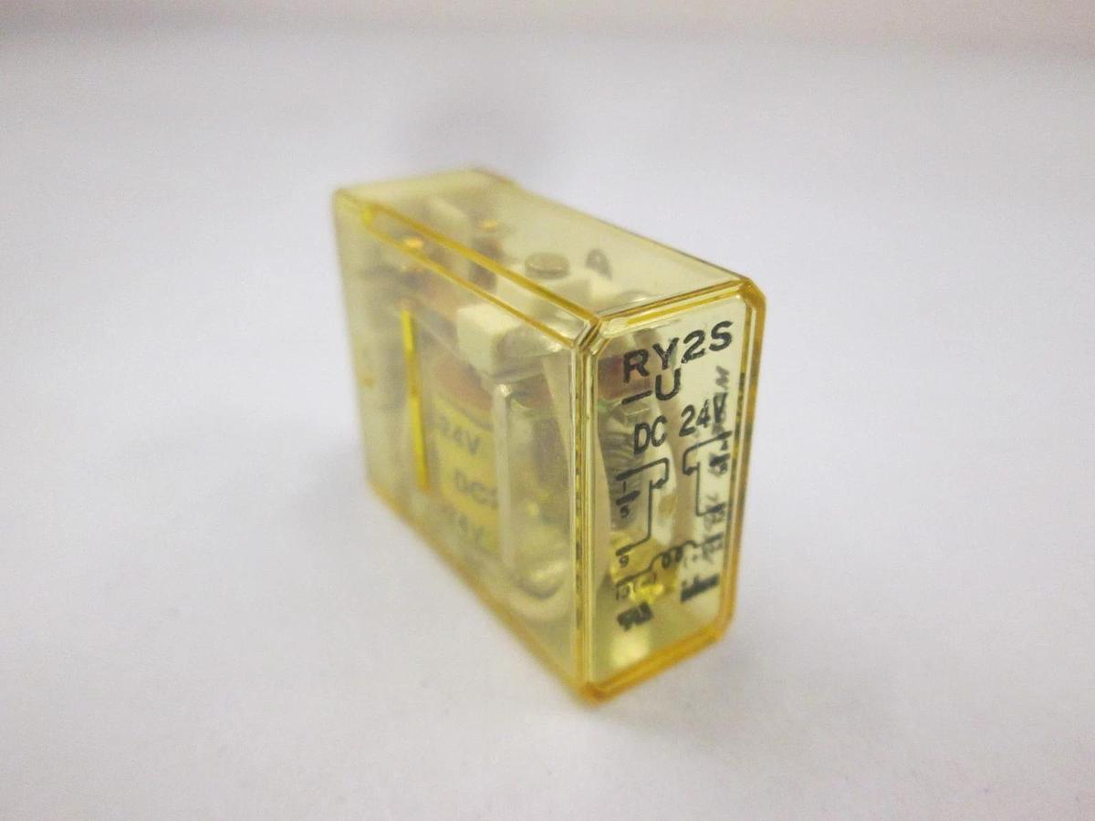 Used IDEC, RY2S-U, DC 24 V Relay, Used