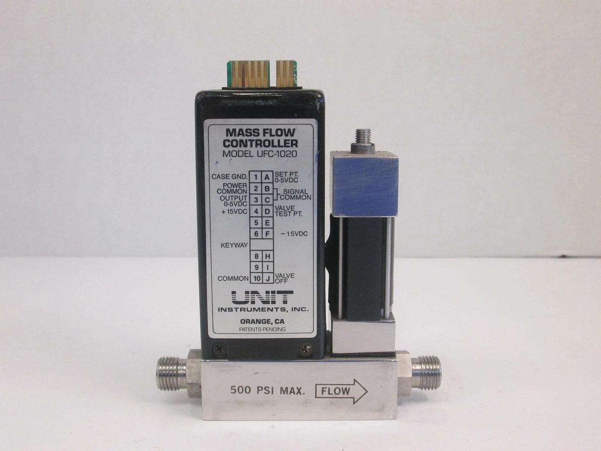 Used Unit UFC-1020 Mass Flow Controller MFC, O2, 400 SCCM