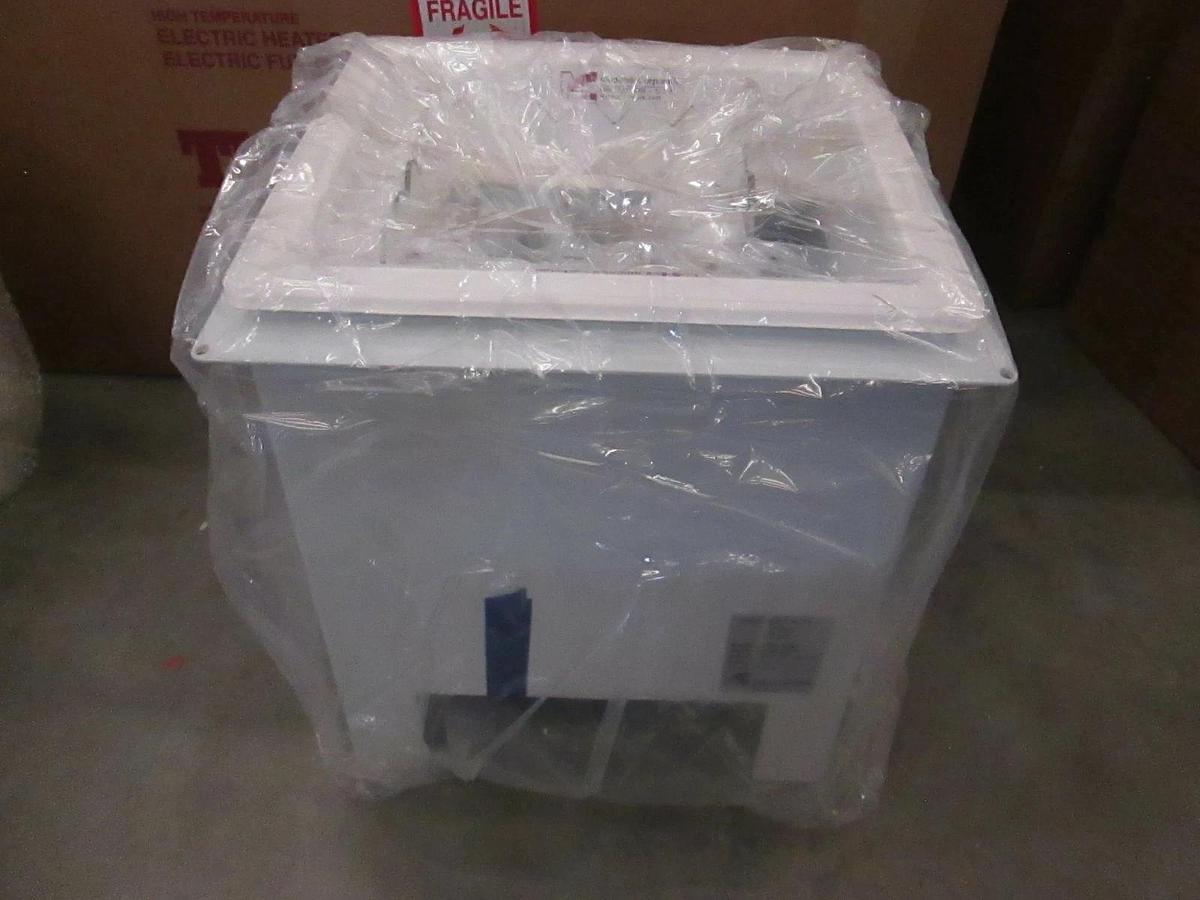 Modutec Corp. QFA1C BATH, Conforms To UL 3101-1, 8 Amps, 208 VAC, 50/60Hz, New