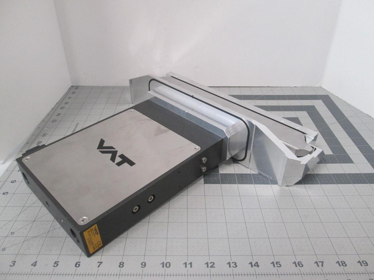 Used VAT Inc., 0310X-CA24-AKK3/0788 A-789771, Rectangular Gate Valve, New
