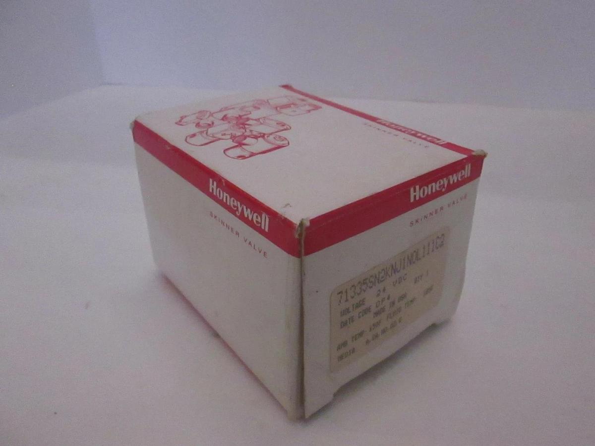 Honeywell, 71335SN2KNJ1N0L111CS, Skinner Solenoid Valve, 24 VDC, New