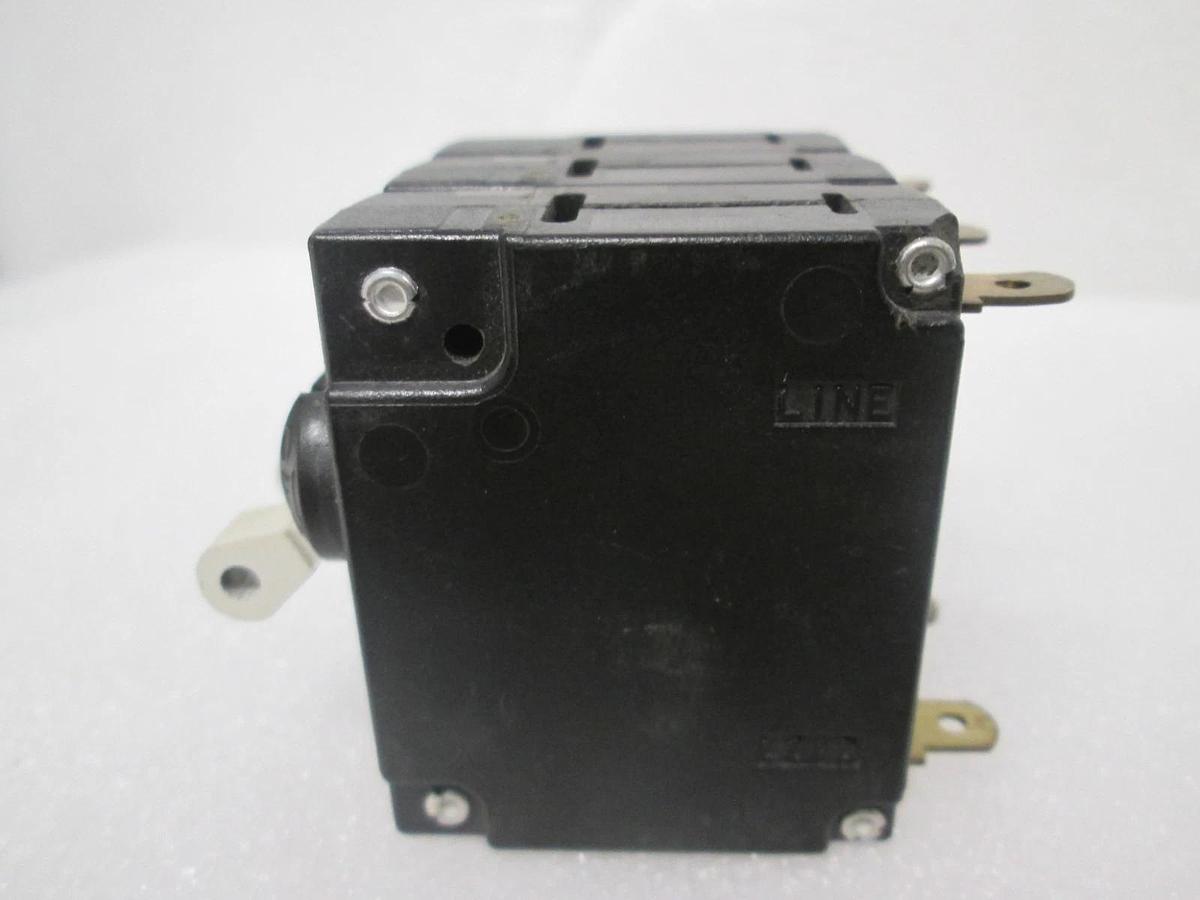Potter & Brumfield, W69-X2Q12-15, Circuit Breaker, 3 Pole, 15A, 111-7004, New