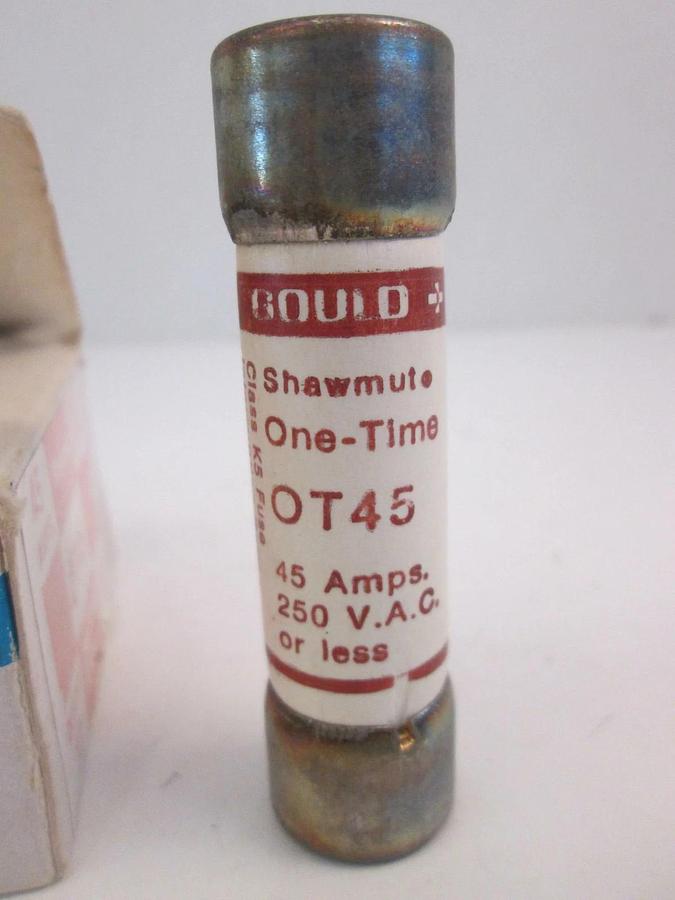 Used Shawmut One Time OT45, 45A, 250VAC Fuse, Lot of 6