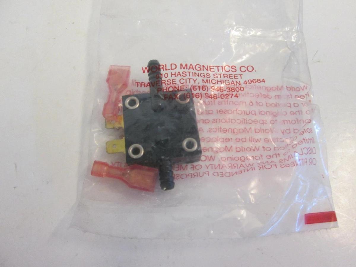 Used World Magnetics Flex Switch, .5" H20, 9626, Lot of 7