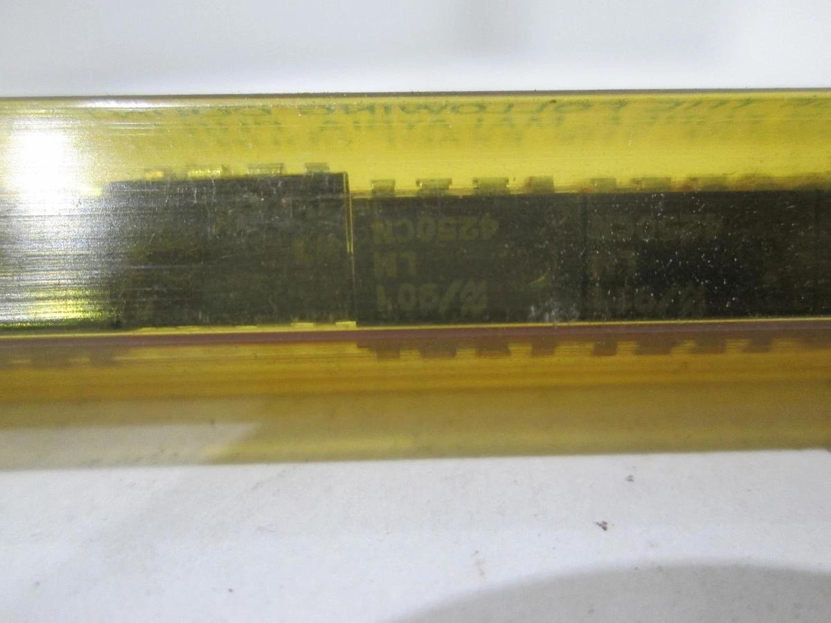 Used Texas Instruments, CD4035BE, RCA 941, Integrated Circuit, Used, Lot of 35