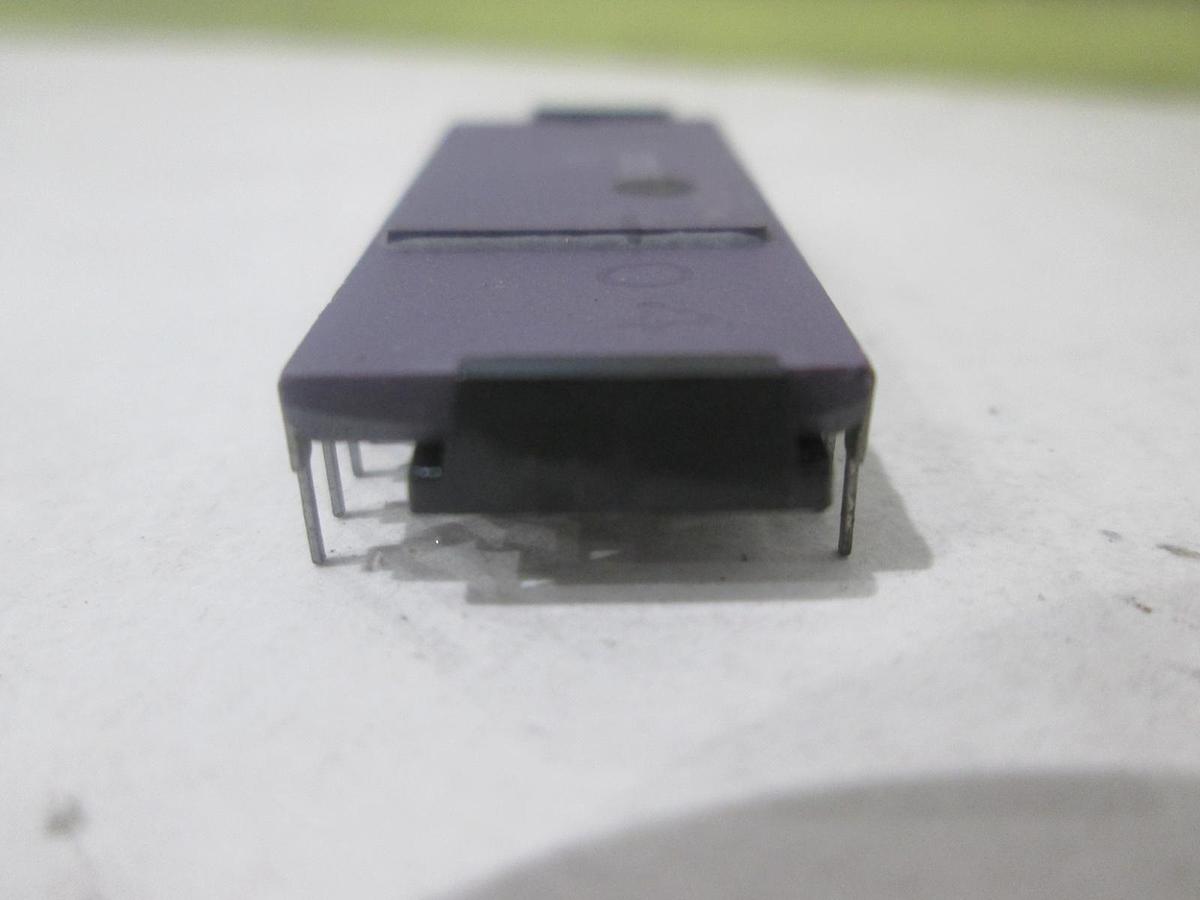 8137Y, 320066-12, Integrated Circuit, New, Lot of 12