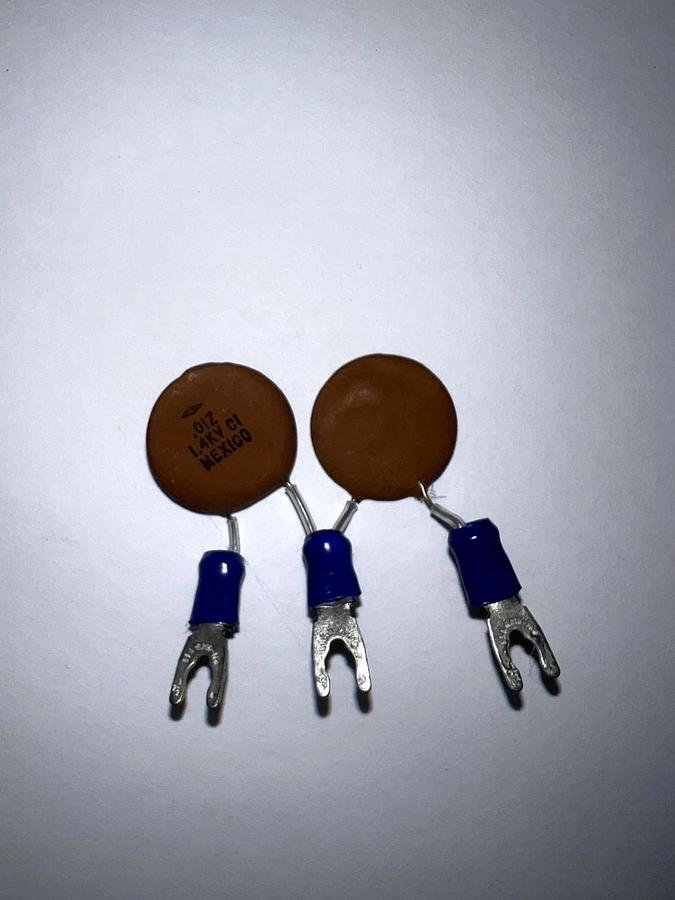Used PPTC RXEF Fuse .01Z 1.4KV CI, Used