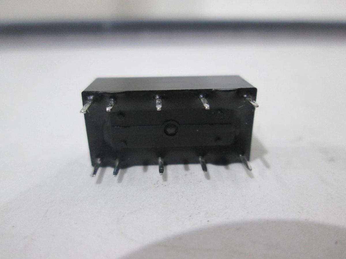 Used Omron, G6AK-274P, Integrated Circuit, Used, Lot of 25
