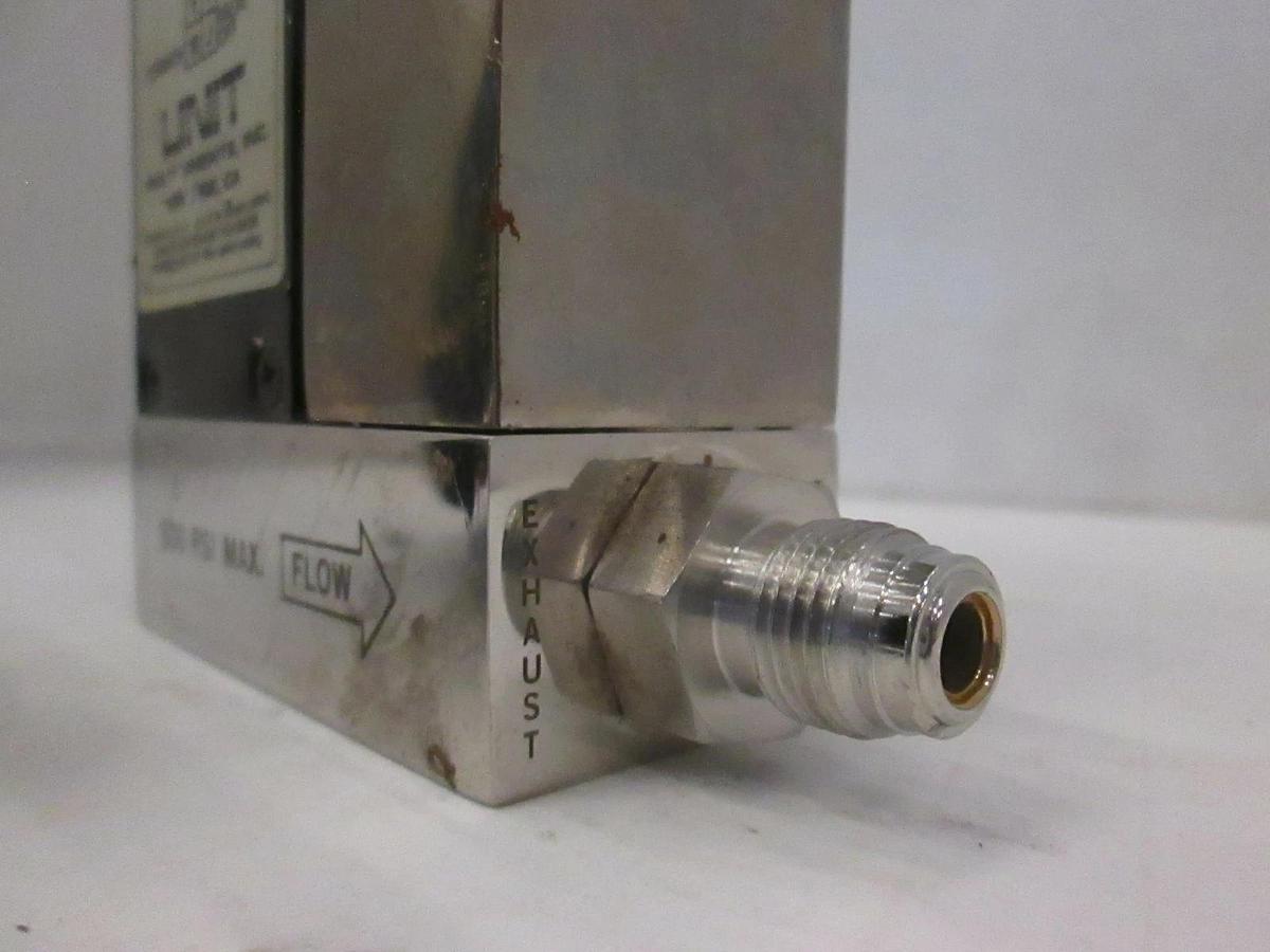 Used Unit UFC-1100, Mass Flow Controller, 1 SLM, HCL, Used