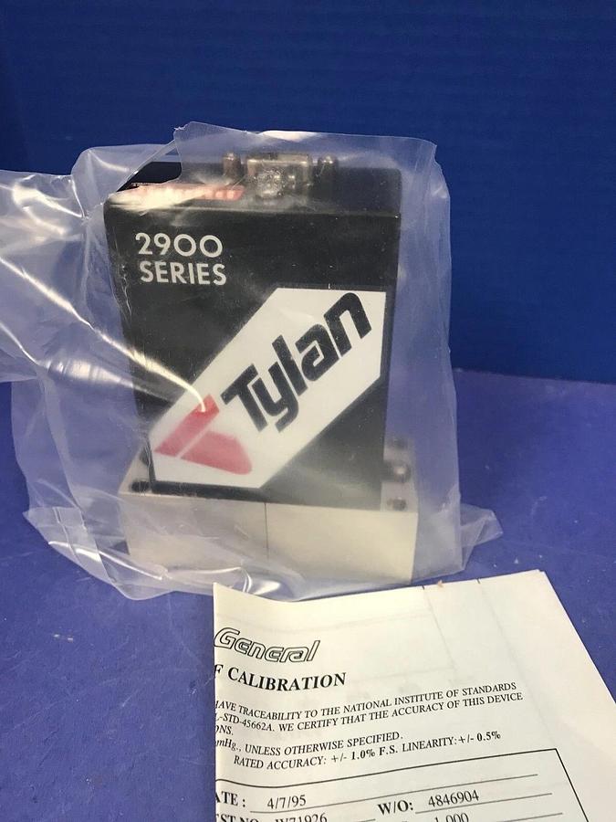 Used Tylan 2900 MFC PC-5979M Mass Flow Controller, 50 SCCM, HE, Block Mount, Rfrb