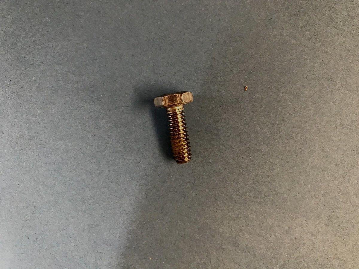 1/4-20 x 3/4 Hex Head Cap Screw, Lot of 250 Pieces