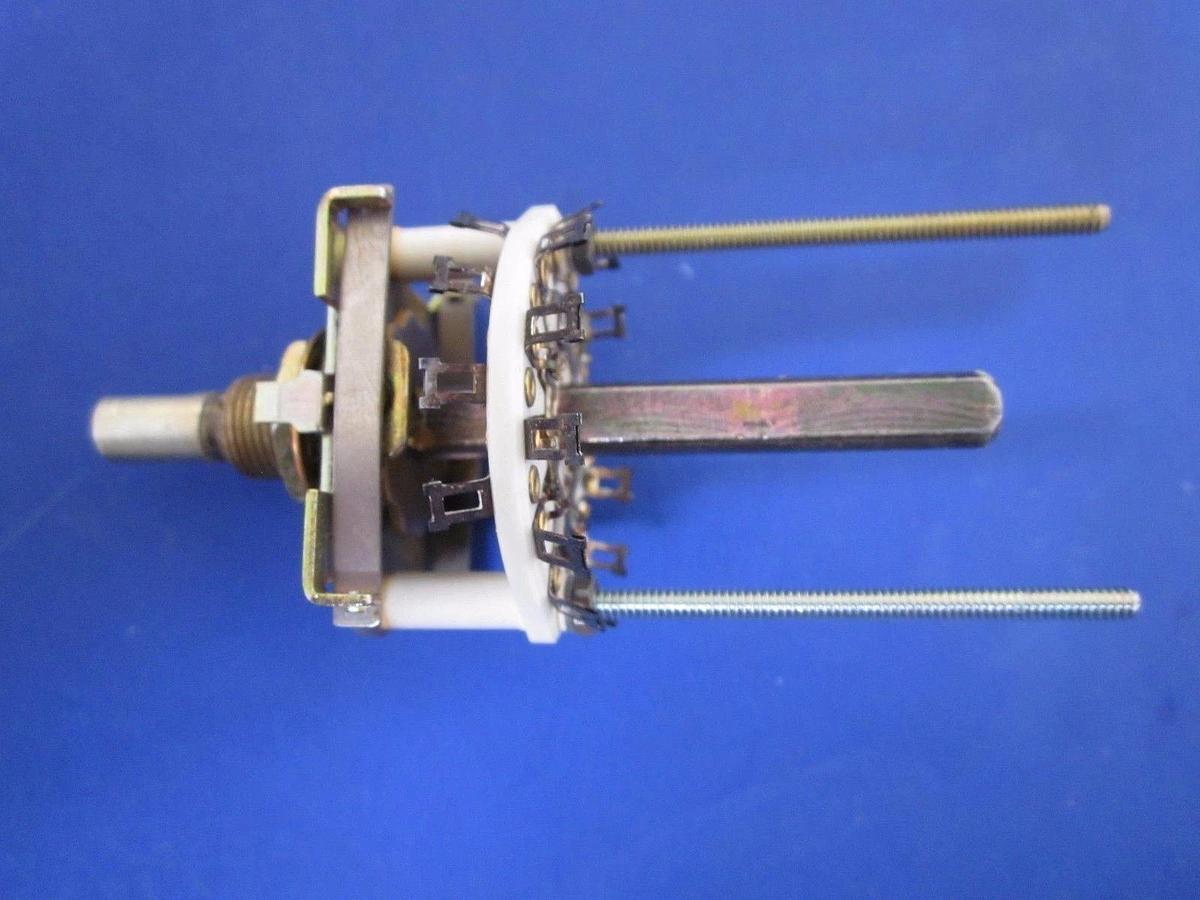 CRL Selectashaft Rotary Switch SA-300, 1-3 Section, 2-12 Positions, LOT of 2 NEW