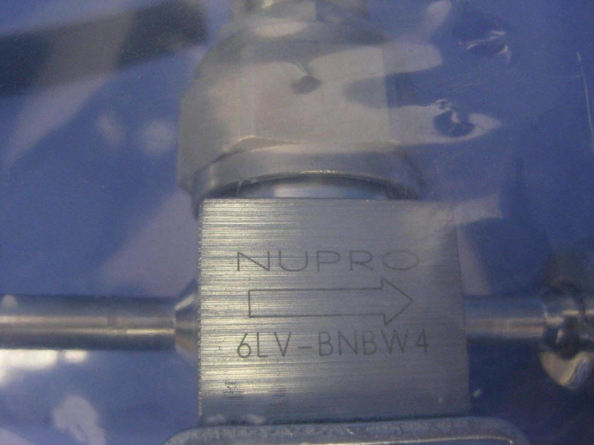 Used Nupro 6LV-BNC111 6LV-BNBW4, Shutoff Valve Assembly, 2 Station, 3 Ports, Rfrb